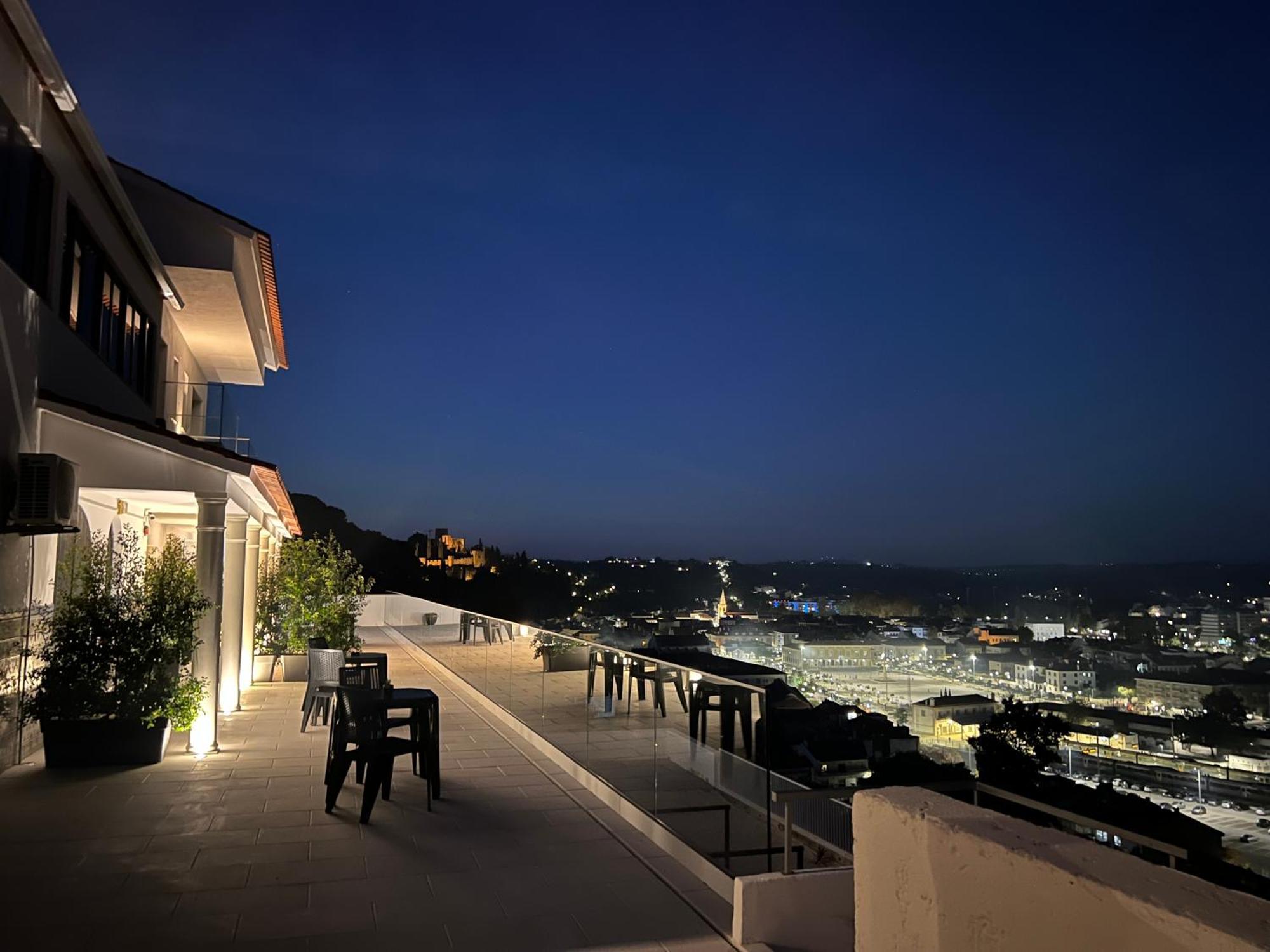 Vila Pombal Tomar Apartments - Pool & City Views Exterior photo